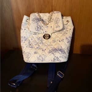 Elegant Winnie the Pooh White and Blue Quilted Backpack